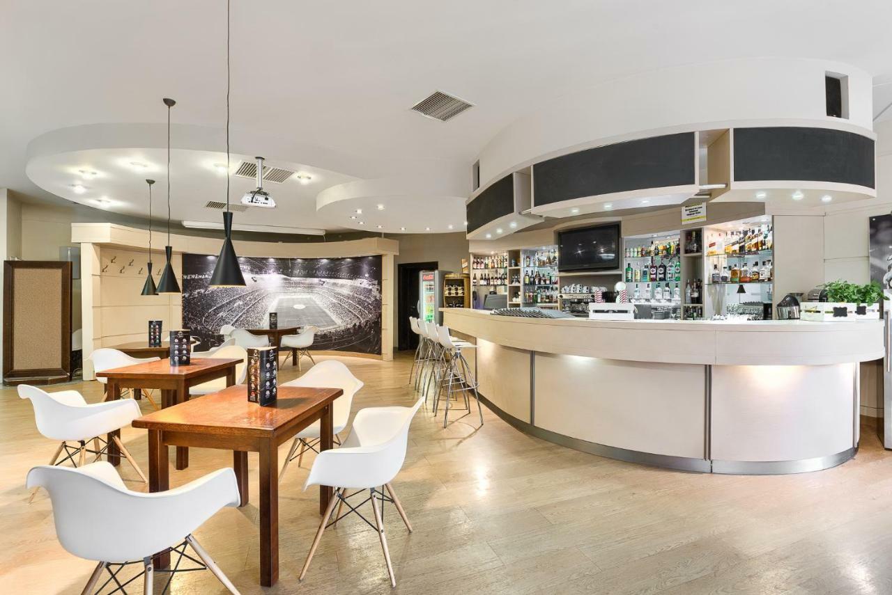 Hotel Olympic Wronki  Extérieur photo