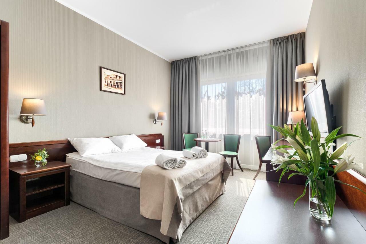 Hotel Olympic Wronki  Extérieur photo